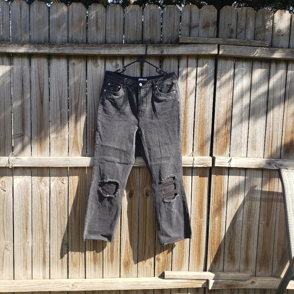 Size 30 avec less filles black pants